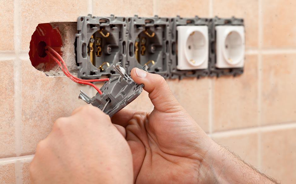 devis renovation électrique Montévrain